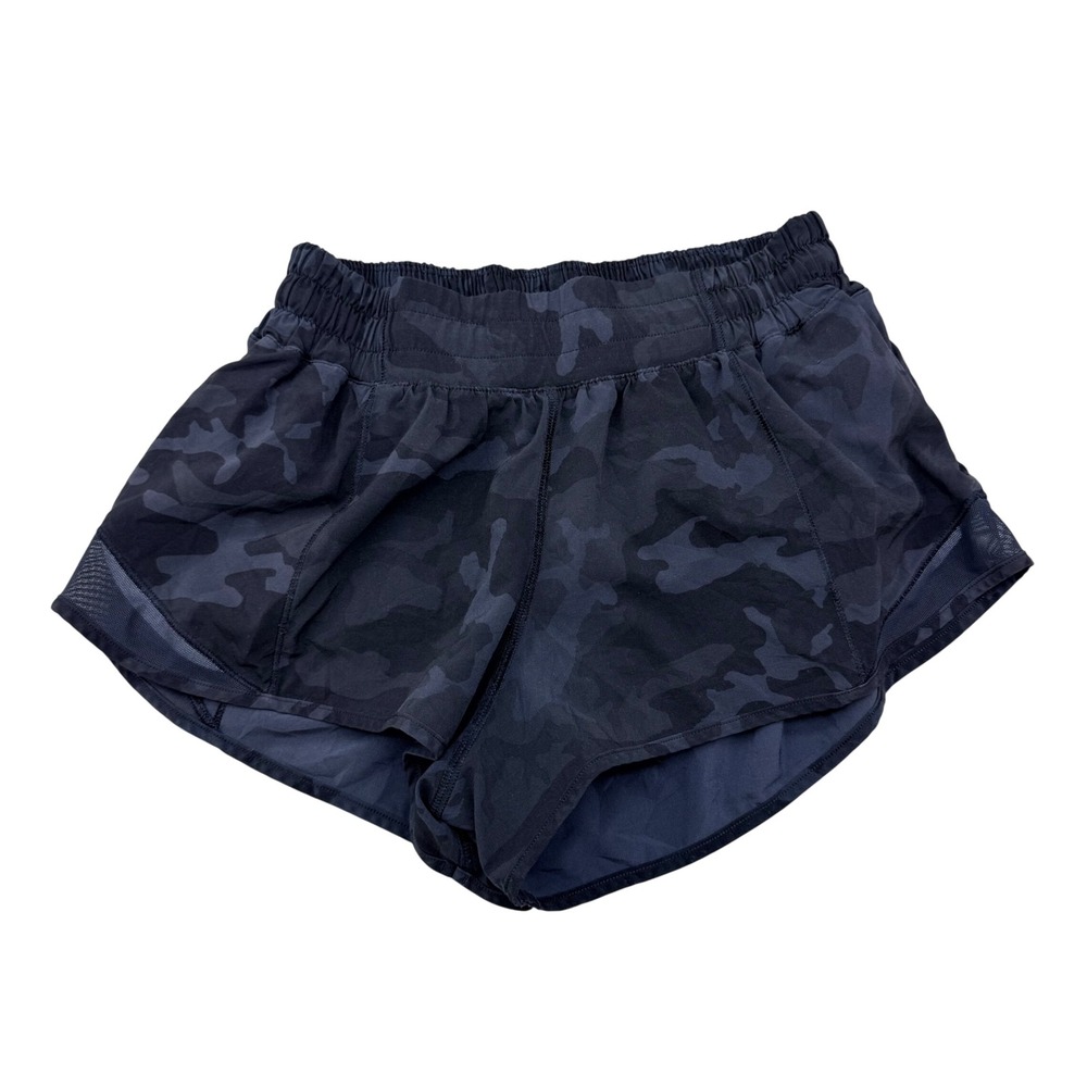 Lululemon Hotty Hot Low-Rise Lined Short 2.5 Heritage 365 Camo Deep Coal Multi 4